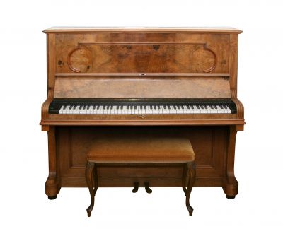 Size and Type of Piano